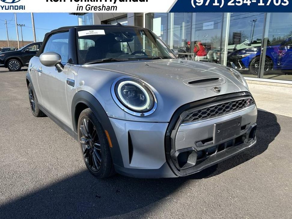 MINI COOPER CONVERTIBLE 2024 WMW43DL06R3R81892 image